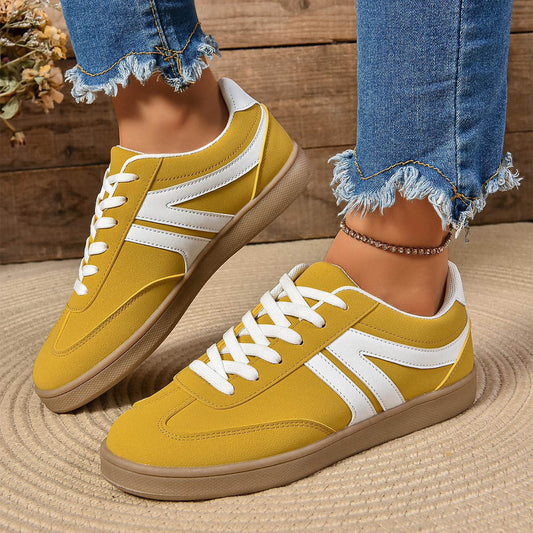 chaussures de sport à la mode