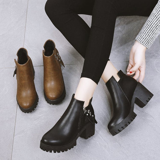 Bottines à plateforme et talons épais